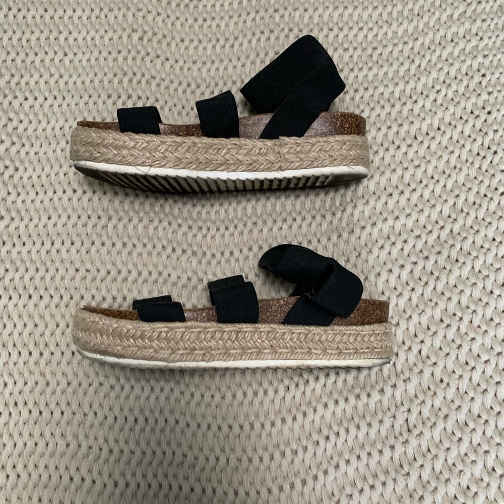 steve madden black kimmie sandals size 7
